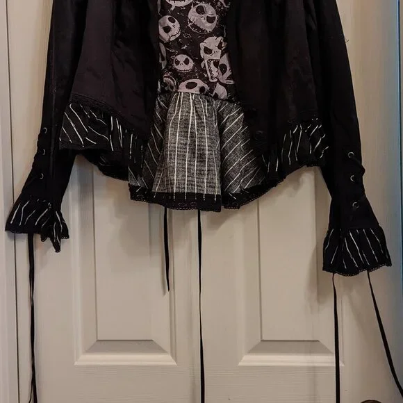 NWOT Jack Skellington Hot Topic Disney Jacket Laces Nightmare Before Christmas M - Picture 5 of 11